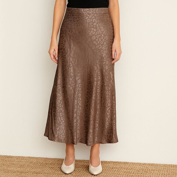 Lyn Burches Dresses & Skirts - Silky Leopard Print Maxi Skirt Small – Pull-On Cheetah Satin Skirt